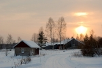 Aurinkoinen talvimaisema maaseudulla Miehikk&Atilde;&curren;l&Atilde;&curren;ss&Atilde;&curren;