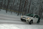 Ford Fiesta 6.1.2006 Miehikk&Atilde;&curren;l&Atilde;&curren;n treenip&Atilde;&curren;tk&Atilde;&curren;ll&Atilde;&curren;