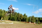 Pasi Virtanen hypp&Atilde;&curren;&Atilde;&curren; KTM:ll&Atilde;&curren; Lahden Motocrosskilpailussa 2007