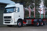 Volvo FH, tehtaan valkoisena